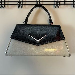 Liquorbrand Retro Chevron Top Purse With Shoulder Strap. New.